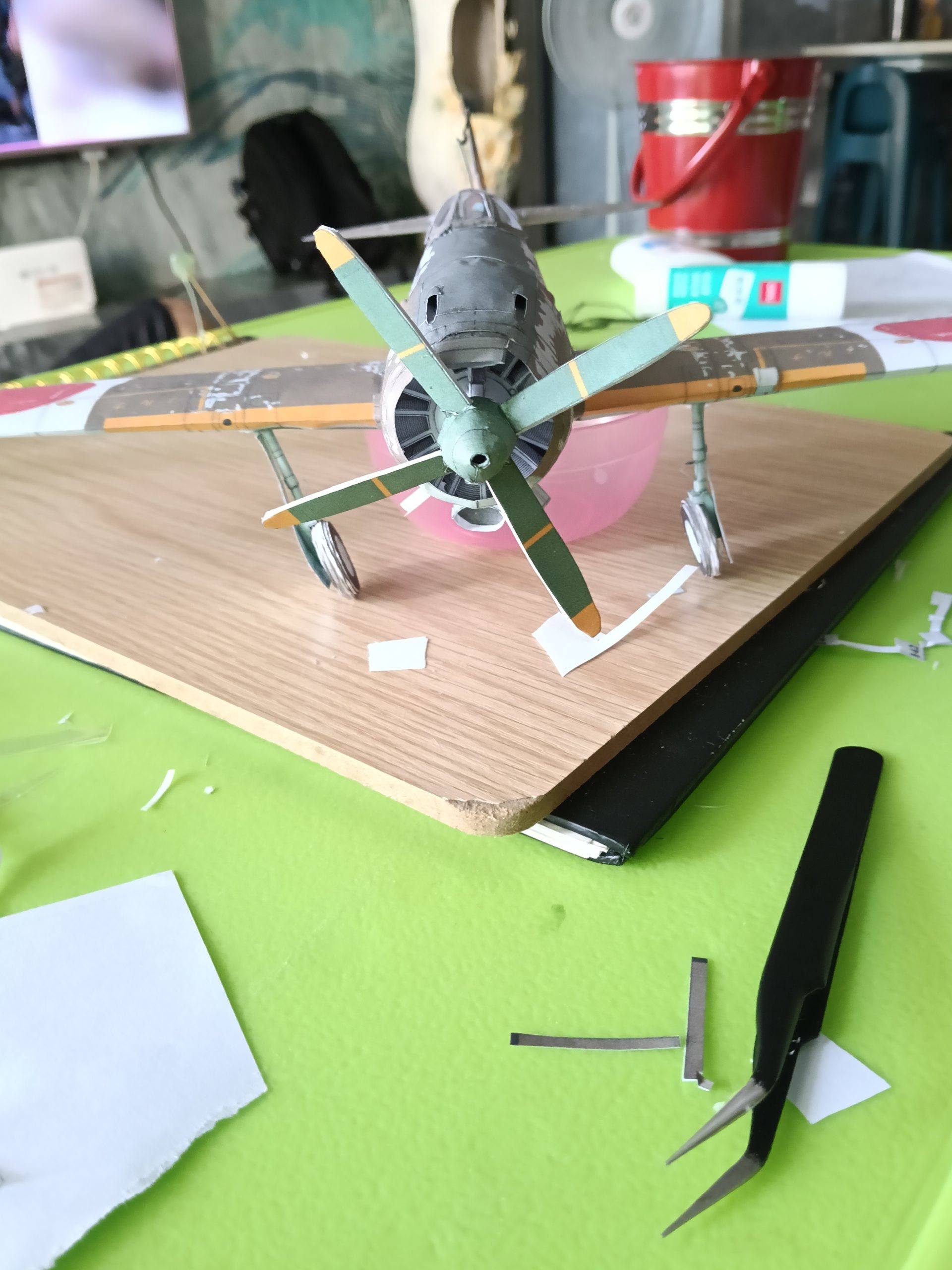 中岛Ki-84疾风-52纸模网 - 海量纸模型图纸下载
