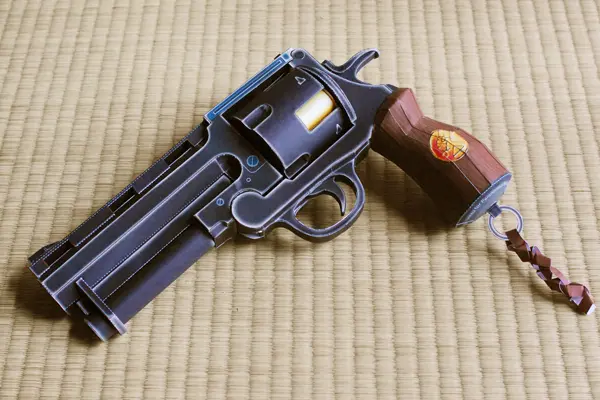 [UHU-02] Hellboy - Samaritangun-52纸模网 - 海量纸模型图纸下载