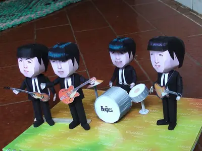[Paper Replika] The Beatles-52纸模网 - 海量纸模型图纸下载