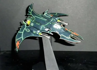 Warhammer 40K - Dark Eldar Razorwing-52纸模网 - 海量纸模型图纸下载
